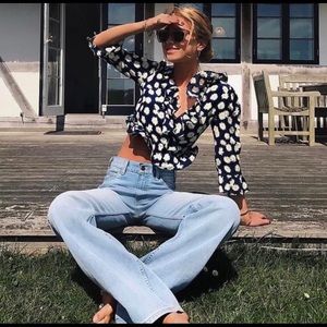 Réalisation Par Cher silk daisy top